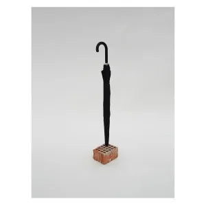 The plan- Gather discarded material from the streets of Barcelona. Manipulate this scrap to crea (1)